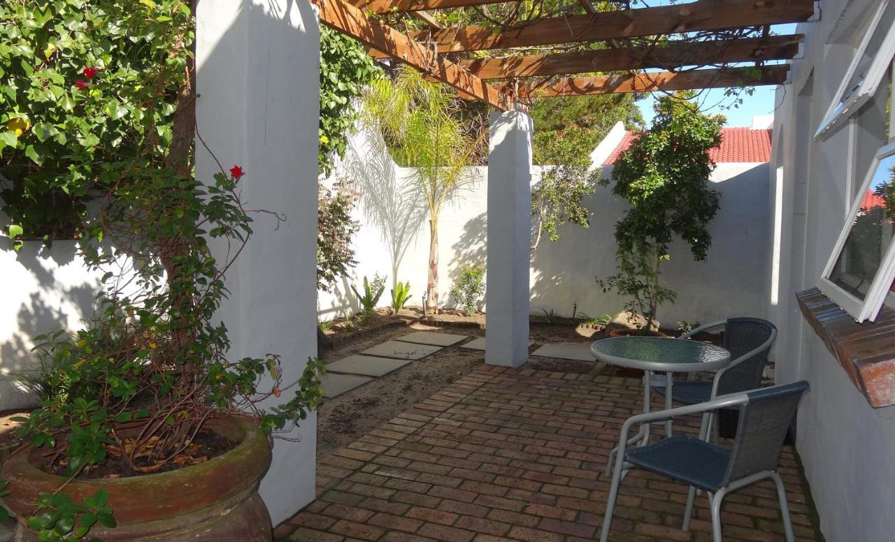 Be My Guest Lodge Bloubergstrand Eksteriør bilde